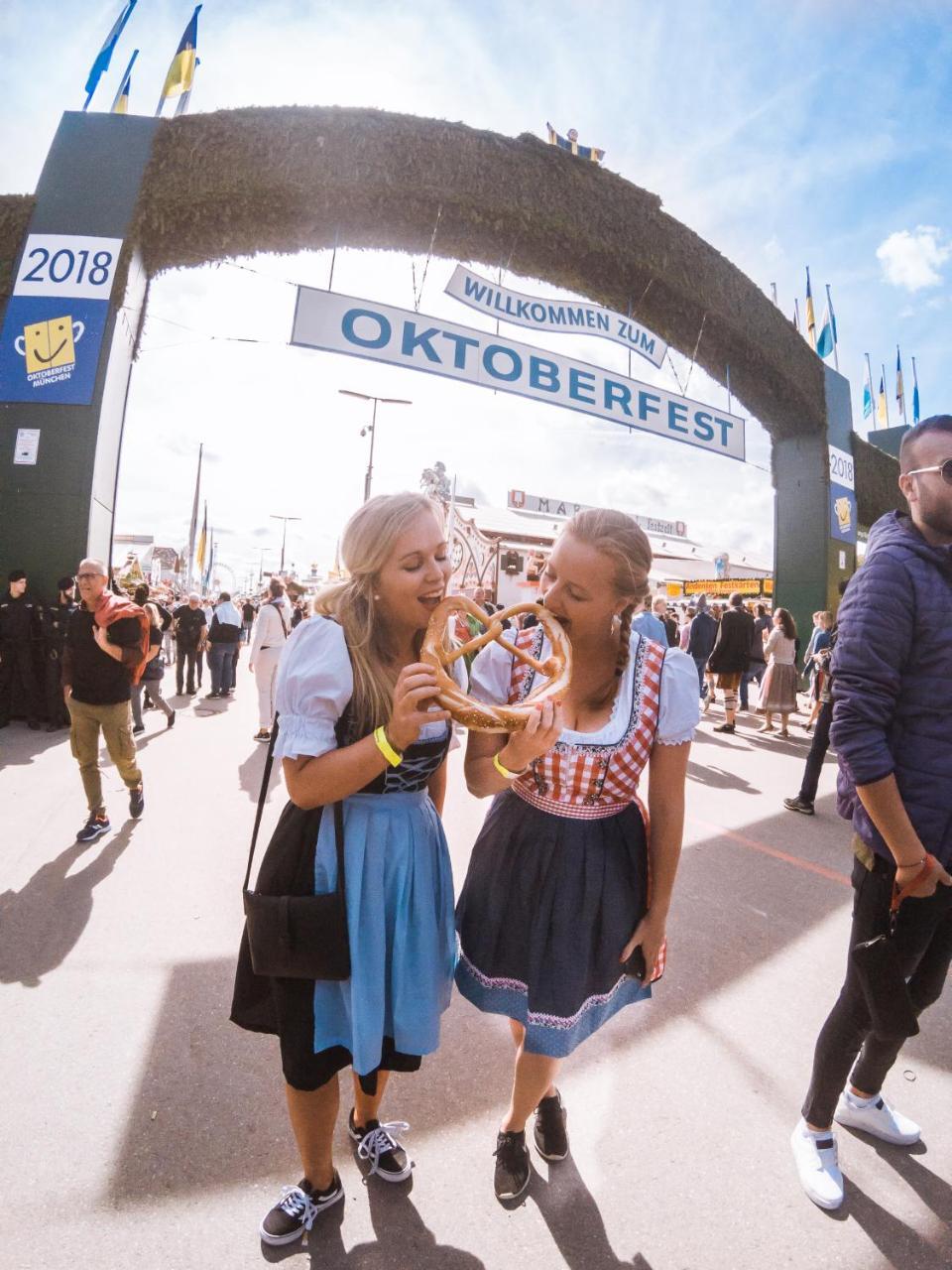 Munich Oktoberfest Glamping Hotell Exteriör bild