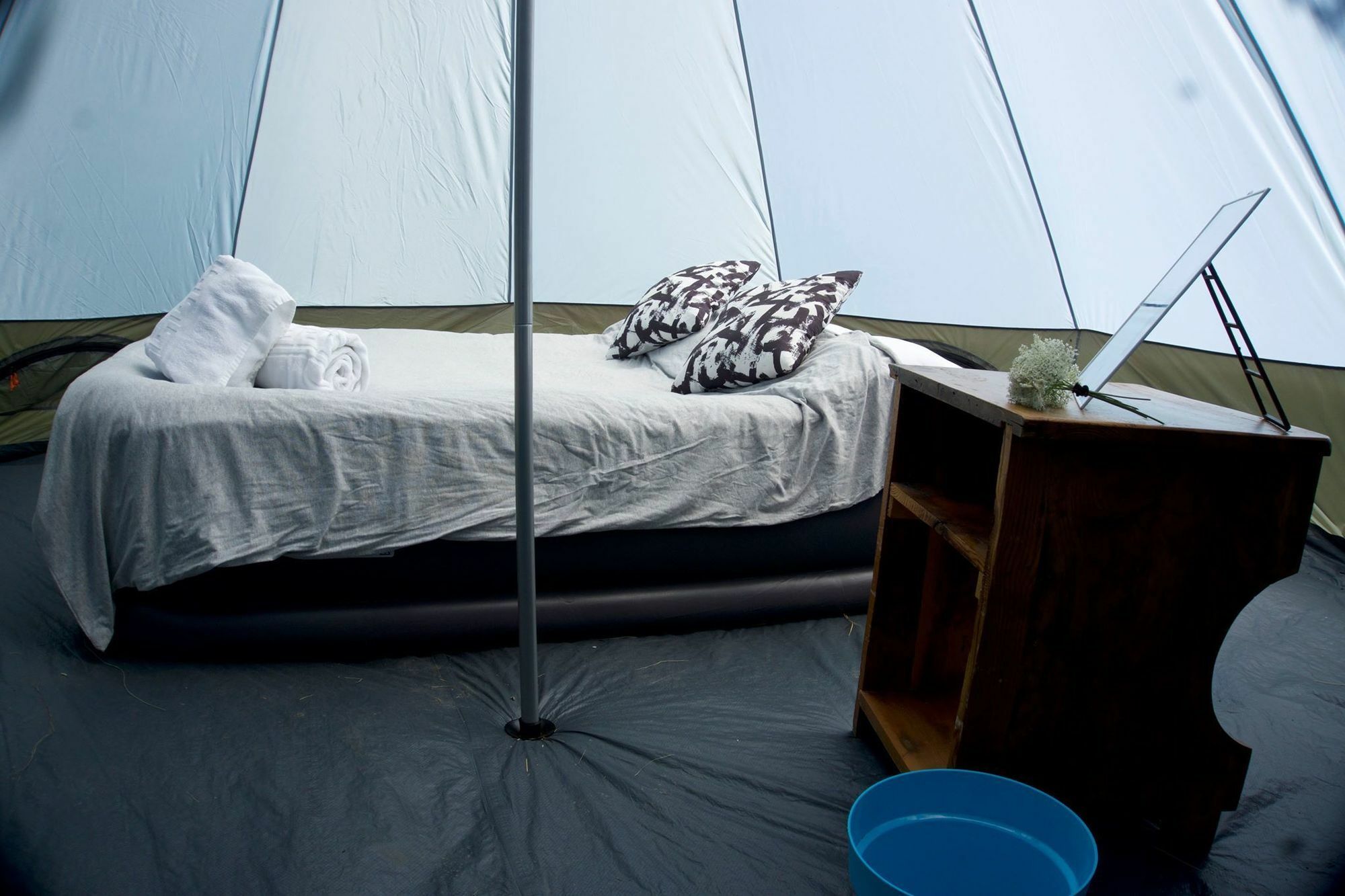 Munich Oktoberfest Glamping Hotell Exteriör bild